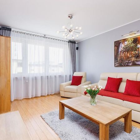 Apartments Obopolna Cracow By Noclegi Renters Krakow Ngoại thất bức ảnh