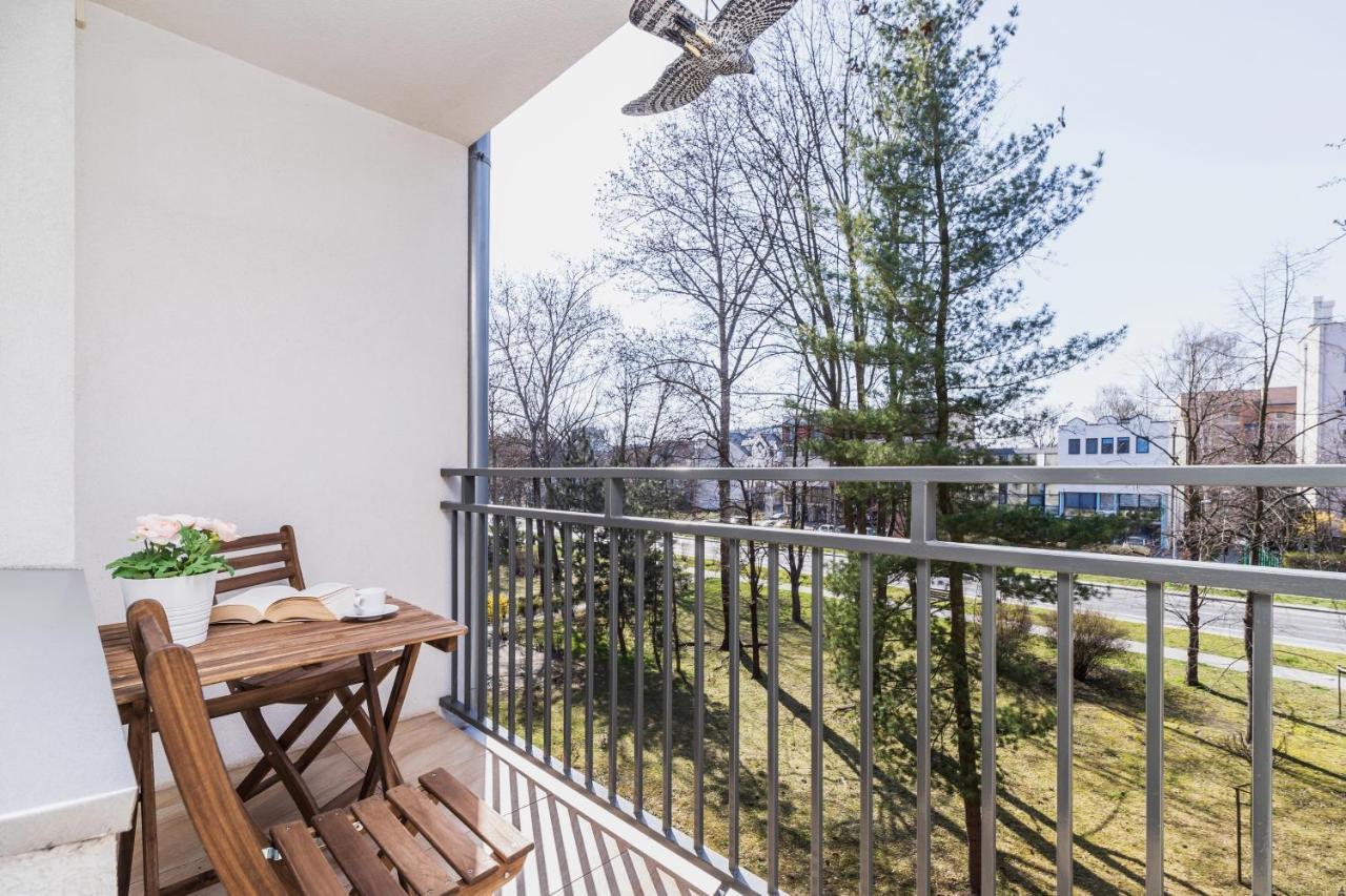 Apartments Obopolna Cracow By Noclegi Renters Krakow Ngoại thất bức ảnh