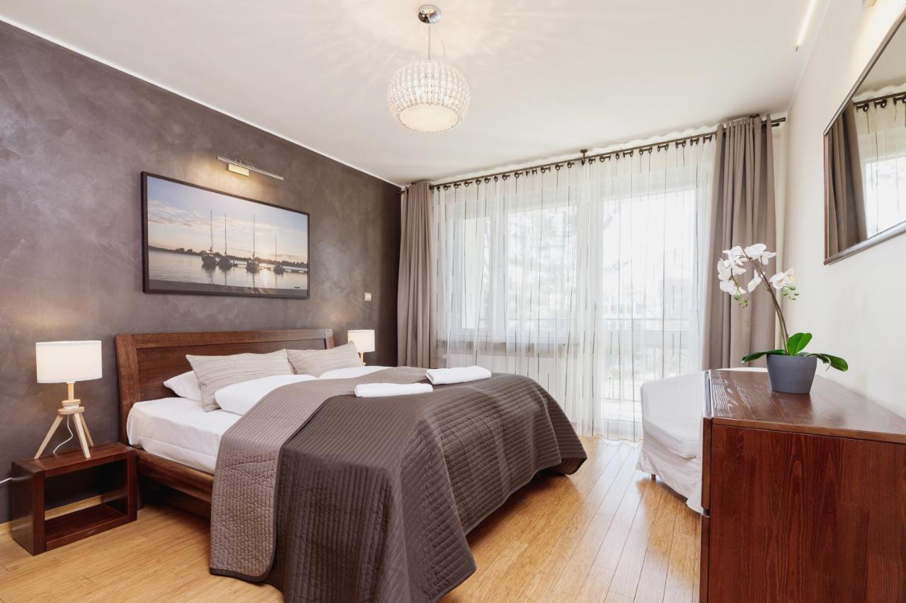 Apartments Obopolna Cracow By Noclegi Renters Krakow Ngoại thất bức ảnh